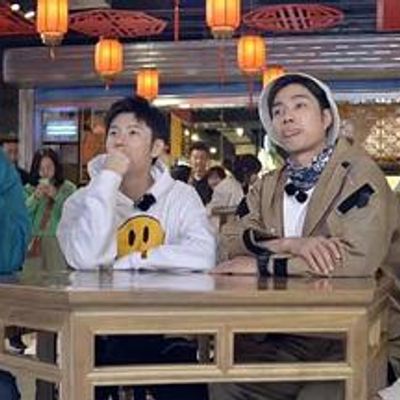 飞驰的尾箱